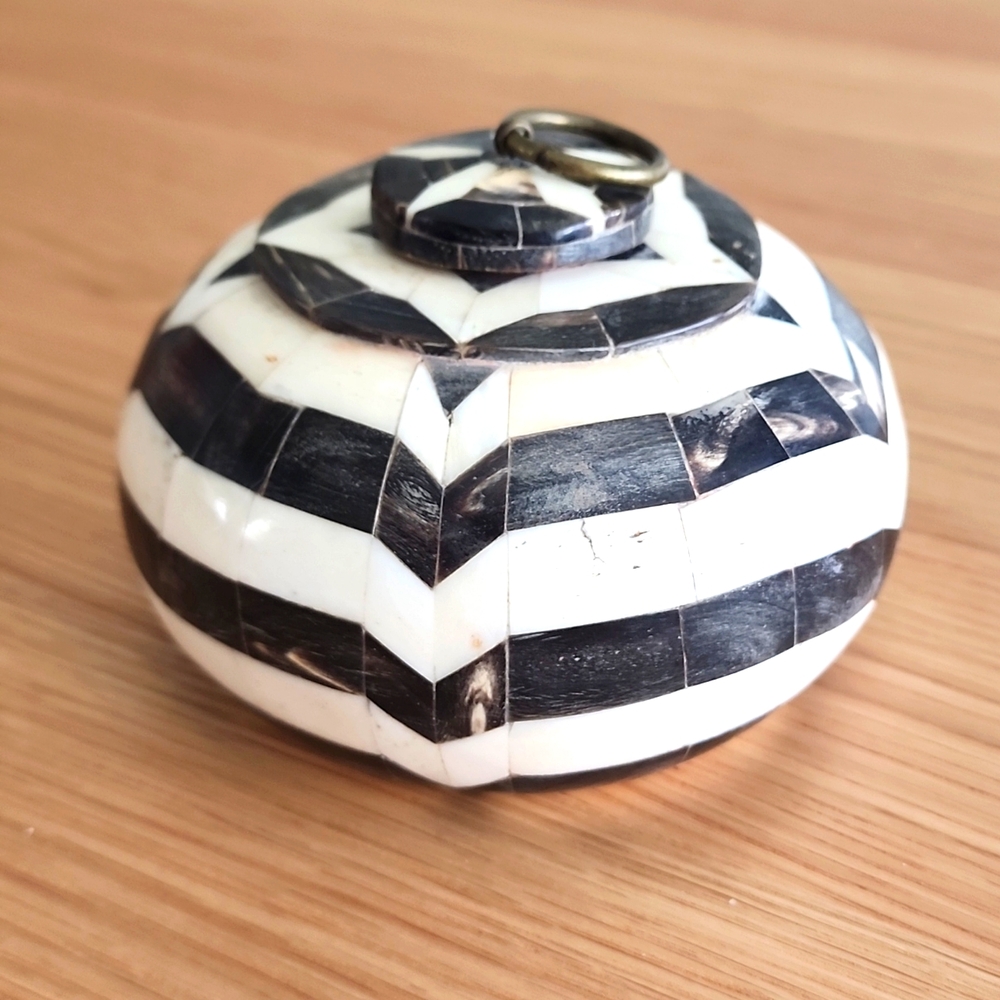 Vintage Hand Made Round  Bone Inlay Decorative Jar